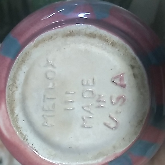 METLOX Studio Pottery Drip Glaze Vase- (Vintage, U.S.A) - Picture 5 of 7